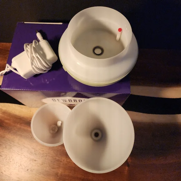 Young Living Dewdrop Diffuser - Picture 3 of 5